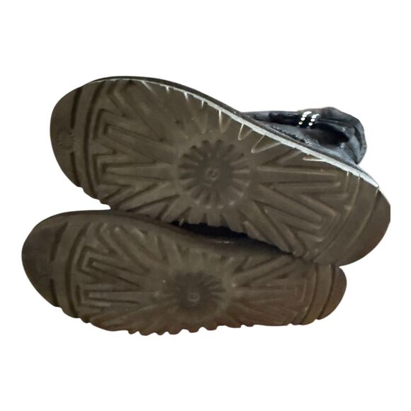 UGG Short Boots Size 5 Jackee Knot Sparkle Black Crystal Bow 1092971 - Picture 6 of 6